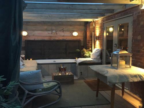 Cheshire Boutique Barns