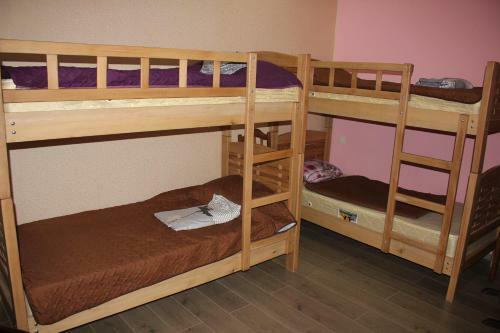 Riverside Hostel Borjomi