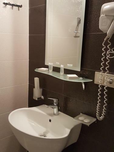 Apartment In Orbi Palace