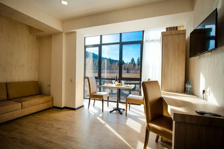 Hotel Bm Plaza