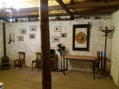 Hostal Bolnisi Guest House