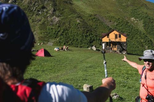 Hostal Fifth Season