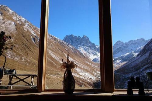 Hostal Fifth Season