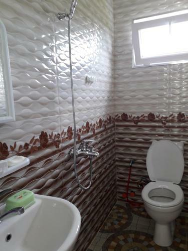 Hostal Emzari's Apartment