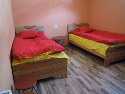 Hostal Januka Garden Sno