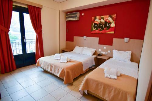 Hotel Iridanos