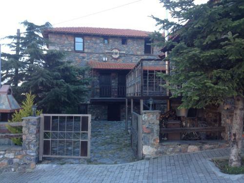 Hostal Chalet Asteras Tou Vorra