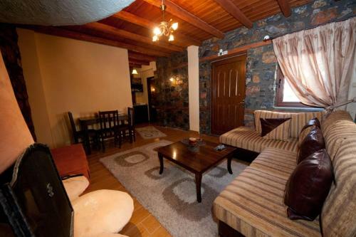Hostal Edelweis