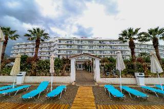 Bomo Calamos Beach Hotel