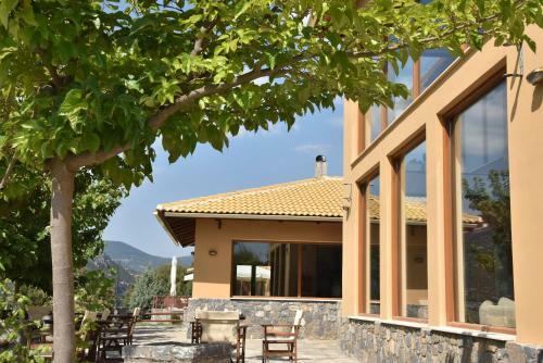 Olvios Hotel
