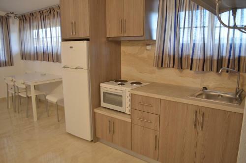Ammos Apartments