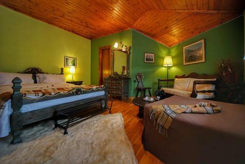 Hotel To Balkoni Tis Agorianis