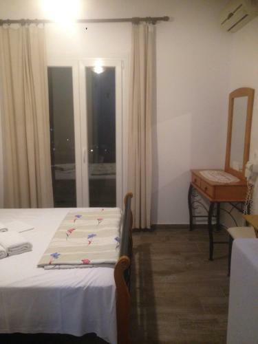Hostal Alexandra Studios