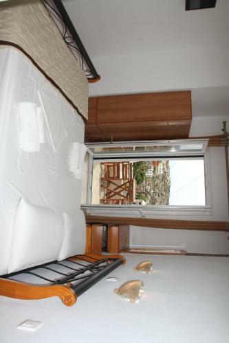 Hostal Alexandra Studios