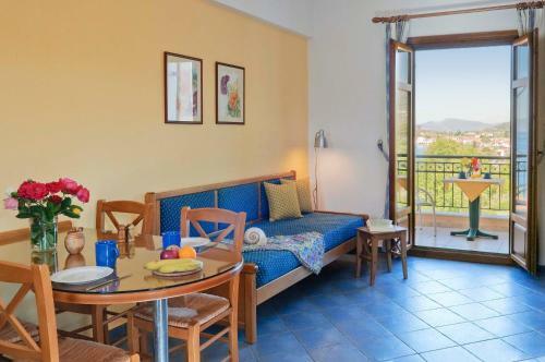 Aparthotel Hotel Apartments Sikia II