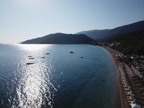 Nereides Luxury Villas 4
