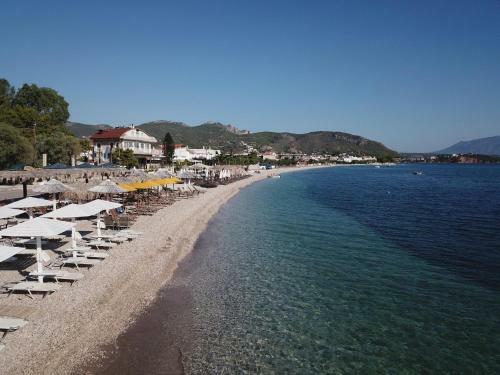 Nereides Luxury Villas 4