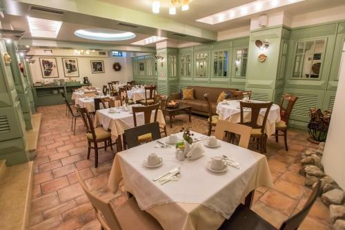 City Hotel Apollonion