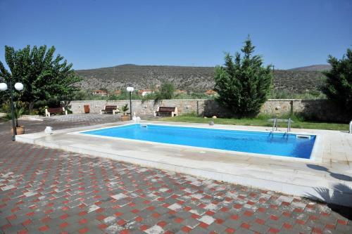Angelos ?andia Apartments