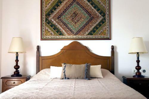 Hotel Candia House