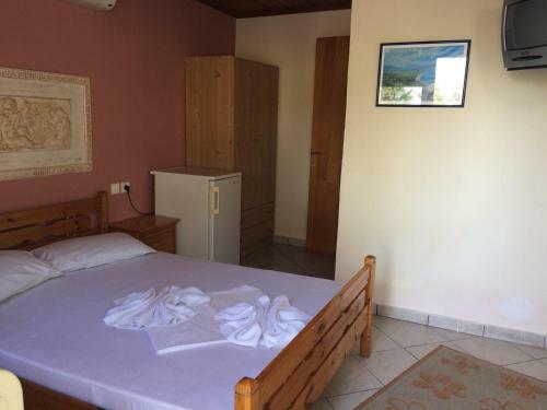 Hotel Avra