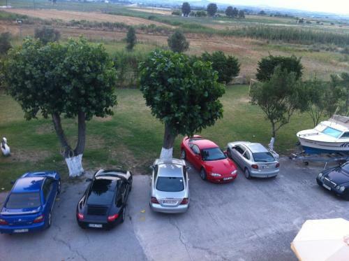 Hotel Avra