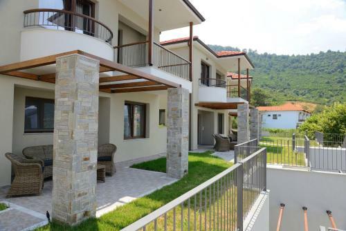 Seascape Villas Kinira