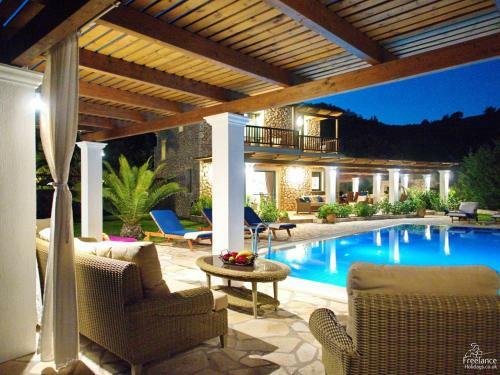 Kleismata Villa Sleeps 6