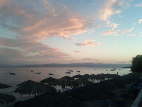 Apartamento Kineta Beach