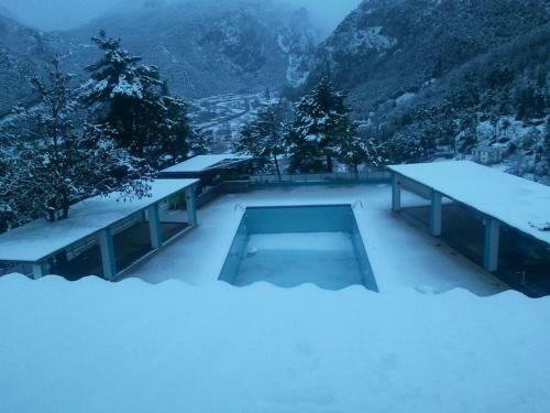 Hostal Apolis Hotel