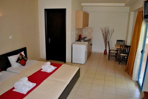Aparthotel Iliovasilema Hotel