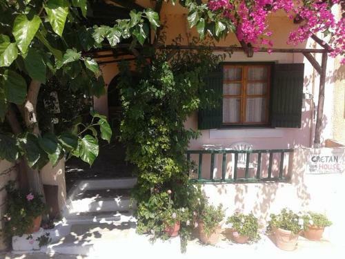 Hostal Cretanhouse