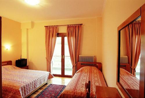 Hostal Guesthouse Ahillion