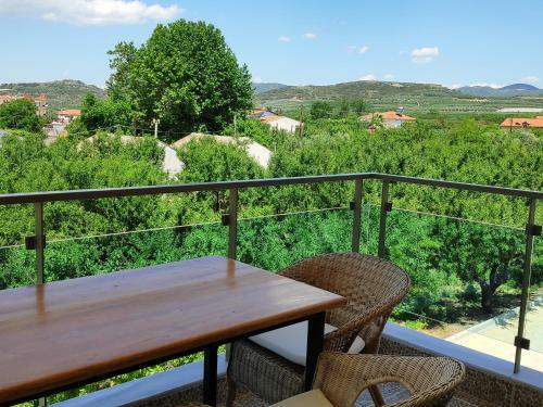 Amphipolis Deluxe Apartments