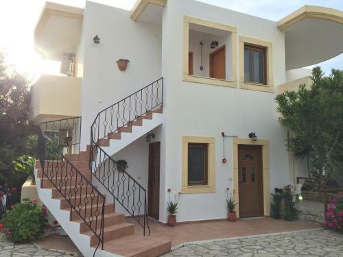Vrisi Apartments & Villa