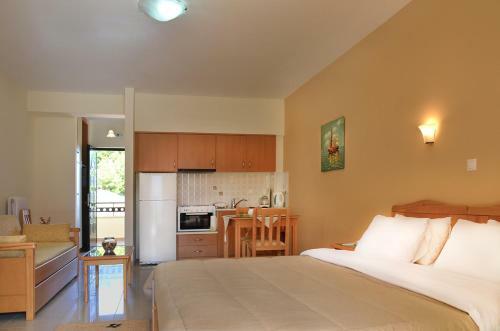 Aparthotel Hotel Patelis