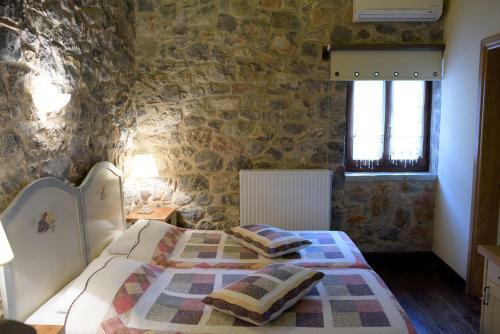 Hostal Argyriou Wine Tasting Guest House