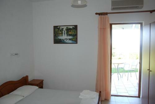 Artolithia Apartments