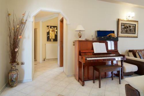 Madalena's Apartment
