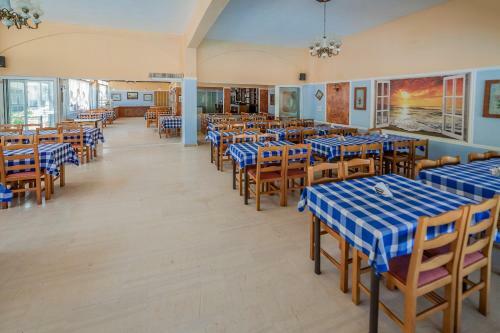 Apartamento Sintrivanis Resort Beach