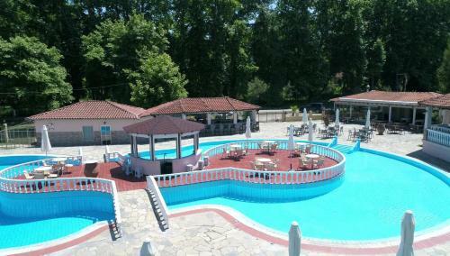 Apartamento Sintrivanis Resort Beach