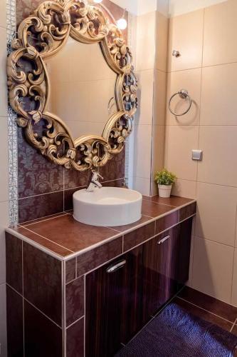 Paralia Skotinas Villa Sleeps 4 Pool Air Con Wifi