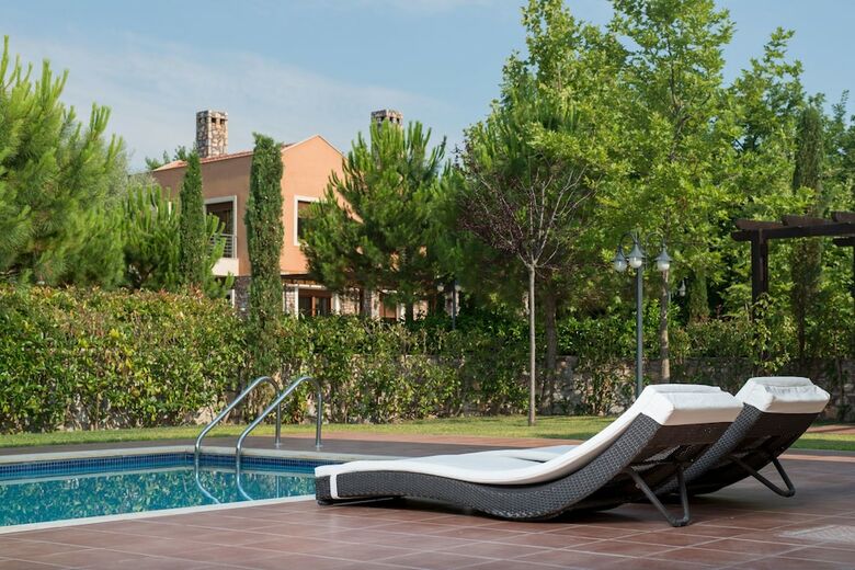 Olympus Villas
