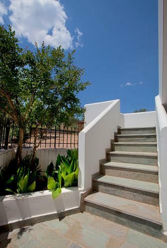 Drimouras Apartments