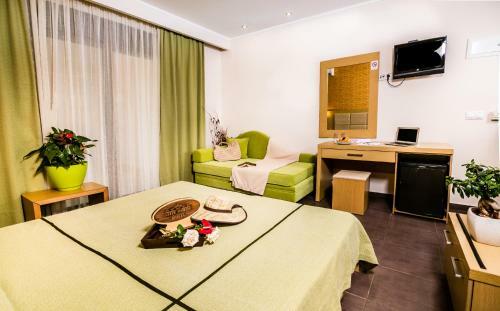 Hotel Astir Notos