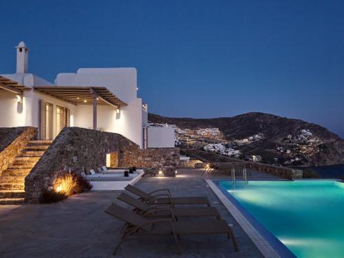 Elia Villa Sleeps 10 Pool Air Con Wifi
