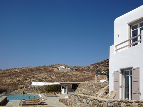 Elia Villa Sleeps 10 Pool Air Con Wifi