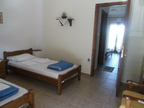 Ammos Studios And Apartments