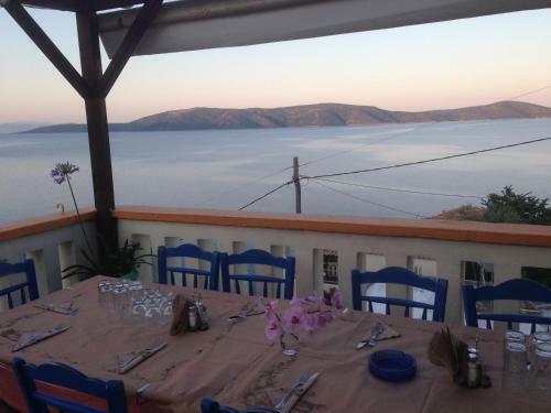 Agnanti Hotel