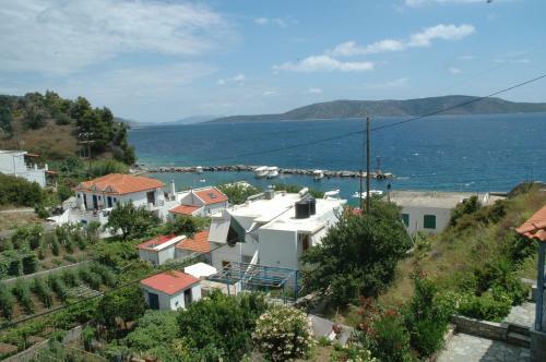 Agnanti Hotel